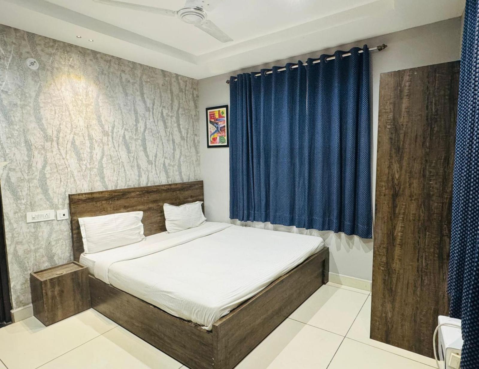 Hotel Pearl Inn Rudrapur المظهر الخارجي الصورة